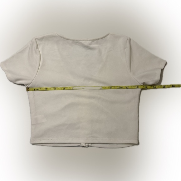 Crop White Ruched Tee - Picture 2 of 3